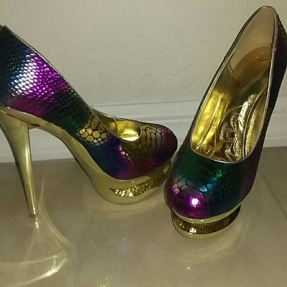 Brand NEW .Multi Color Shake Skin Pattern. - Picture 3 of 3